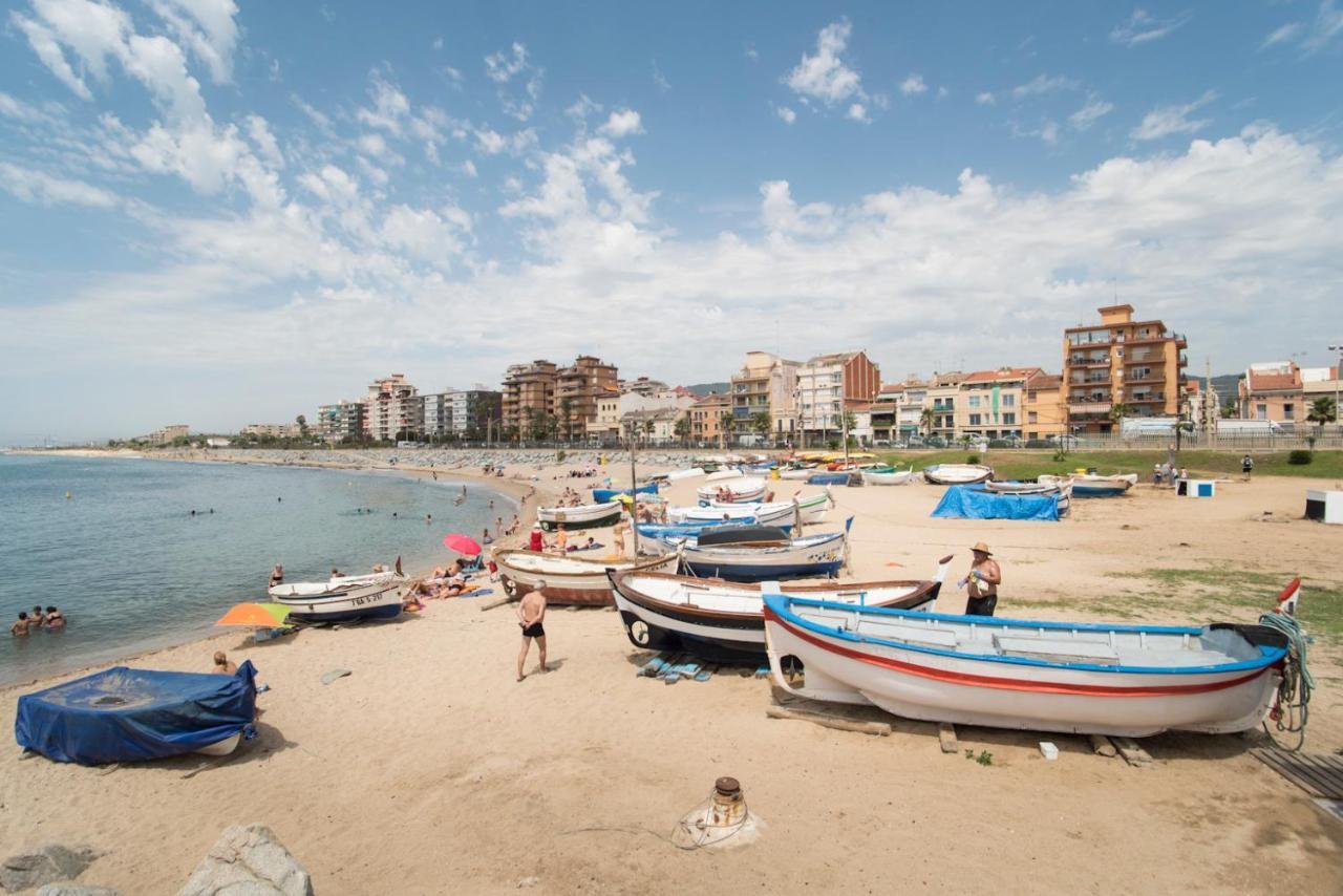 Vilamarlux III Vilassar De Mar Extérieur photo
